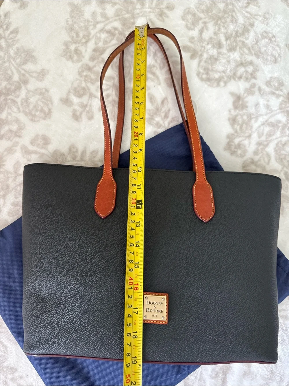 Dooney & Bourke Black Pebble Grain Leather Tote Brown Trim Large Shoulder Bag
